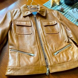 Gorgeous Kenneth Cole leather jacket!